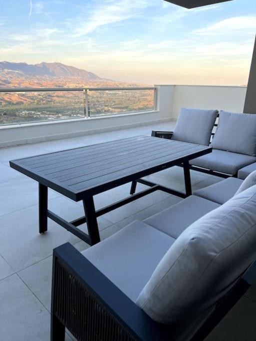 Luxury Penthouse With Sea View In La Cala Golf Resort La Cala De Mijas Kültér fotó